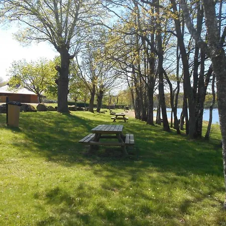Familial En Avec Pêche, Piscine Naturelle Et Activités D'été - Fr-1-489-400 Treignat